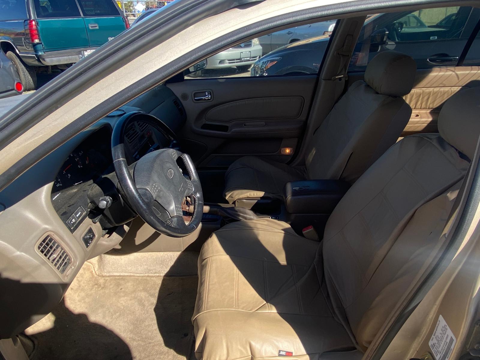 1998 Infiniti I30 Base (JNKCA21A1WT) with an 3.0L V6 DOHC 24V engine, 4-Speed Automatic Overdrive transmission, located at 44356 Date Ave., Lancaster, CA, 93534, (661) 945-6555, 34.688919, -118.139374 - Photo #3